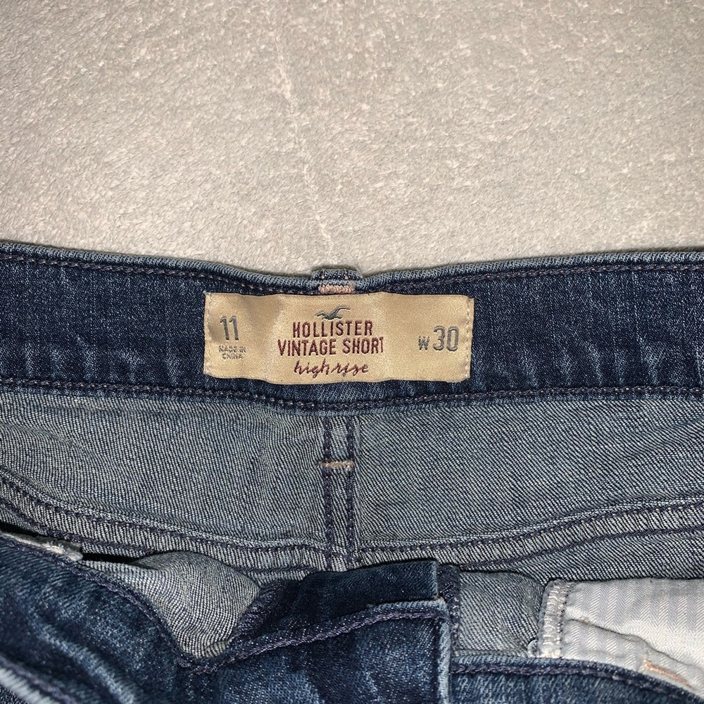Hollister Vintage High Rose Shorts - Picture 5 of 5